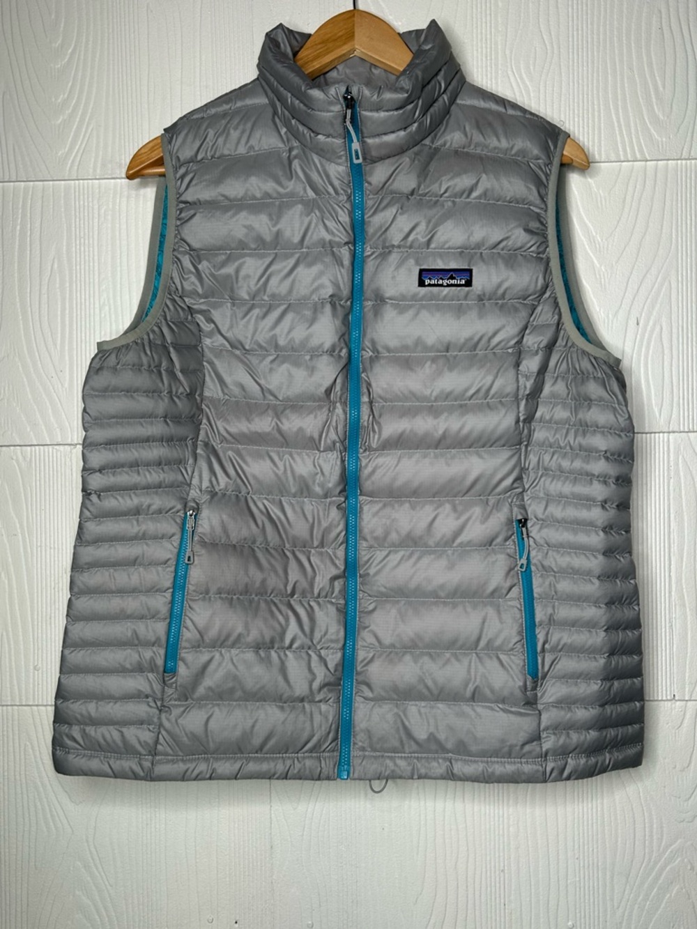 Patagonia Women's Gray Puffer Vest with Teal Trim